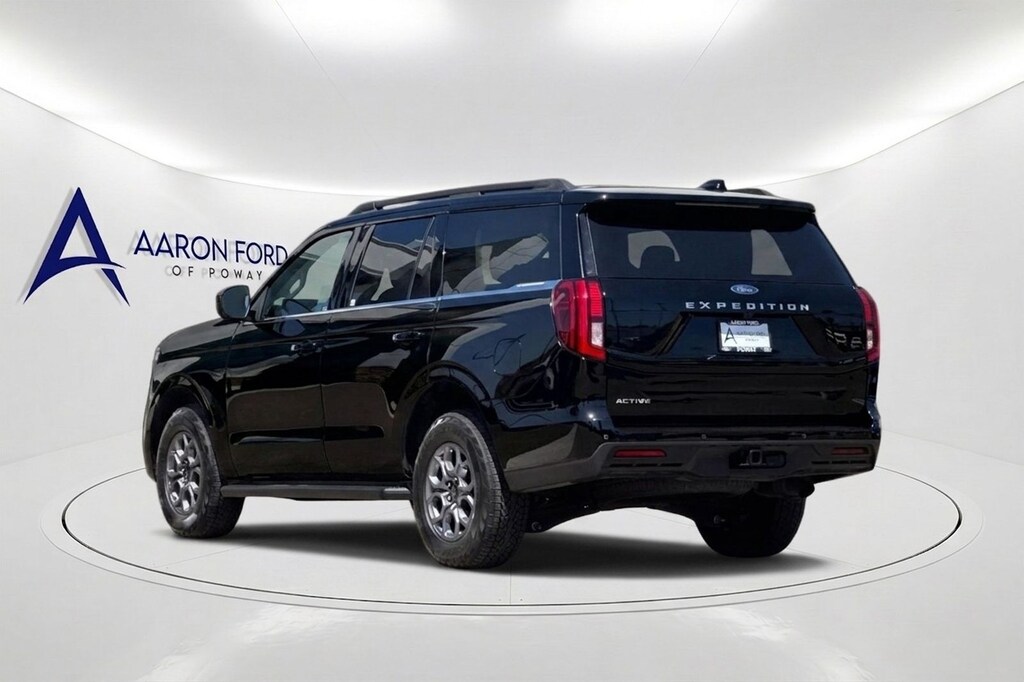 Used 2025 Ford Expedition Active SUV