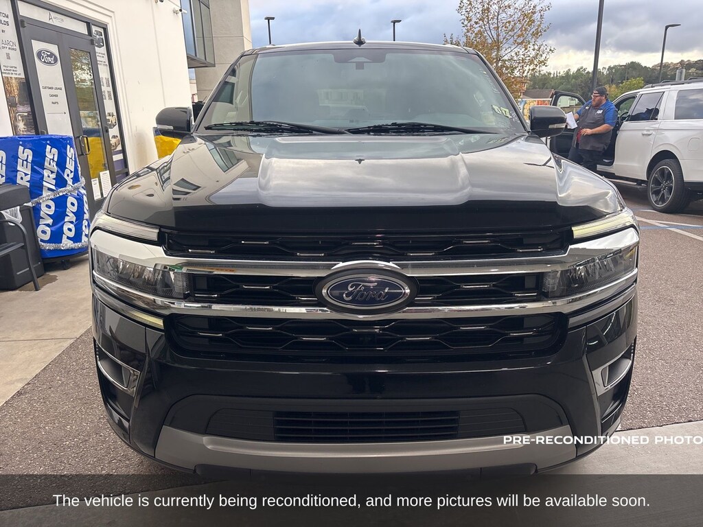 Used 2024 Ford Expedition Max Limited SUV