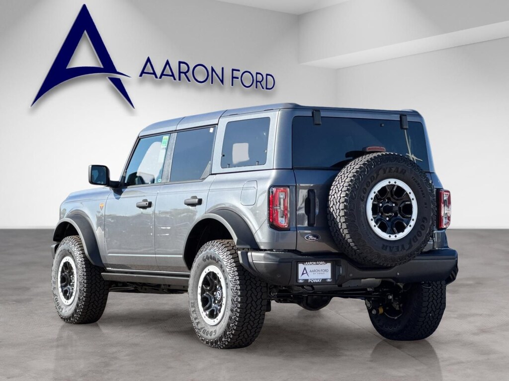 New 2025 Ford Bronco Badlands SUV