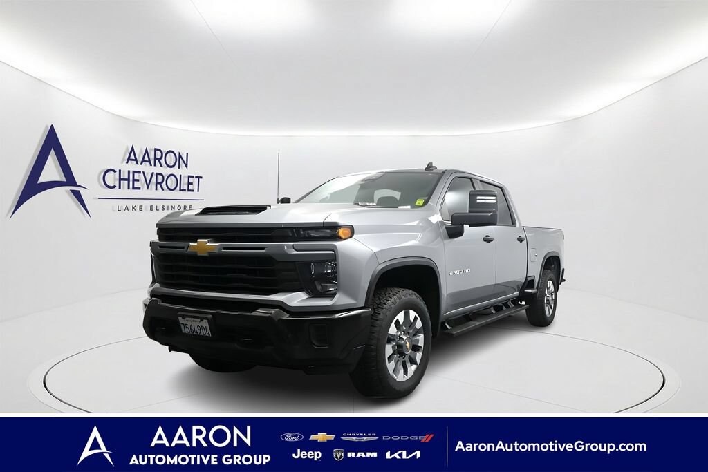 Used 2025 Chevrolet Silverado 2500 HD Custom Truck Crew Cab