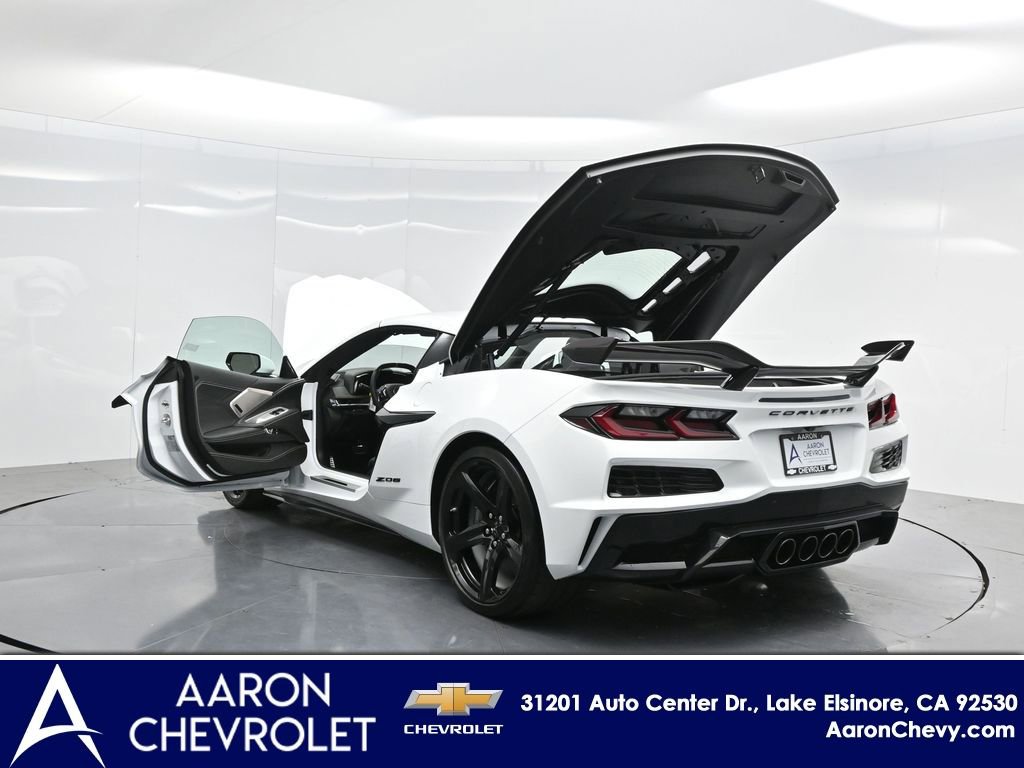 2025 Chevrolet Corvette 3LZ - Photo 31