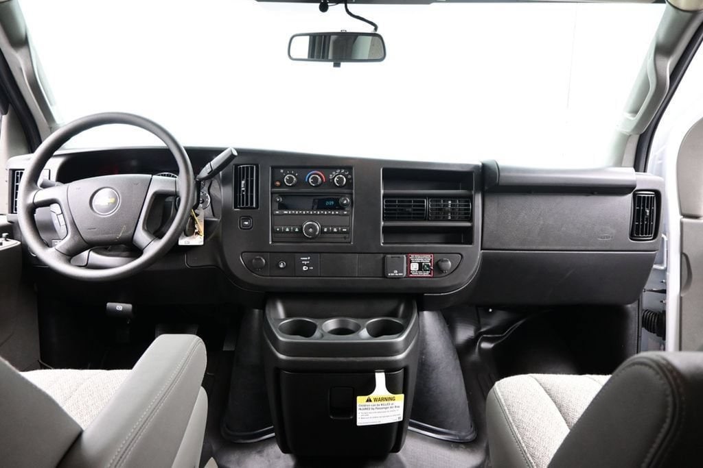 2026 Chevrolet Express Cargo Work Van - Photo 14