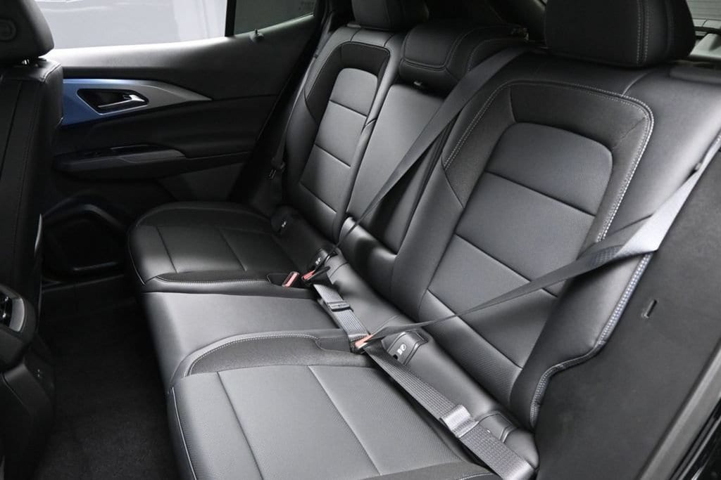 2026 Chevrolet Equinox EV 2LT - Photo 10