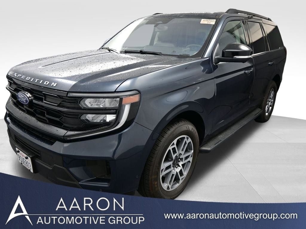 Used 2025 Ford Expedition Active SUV