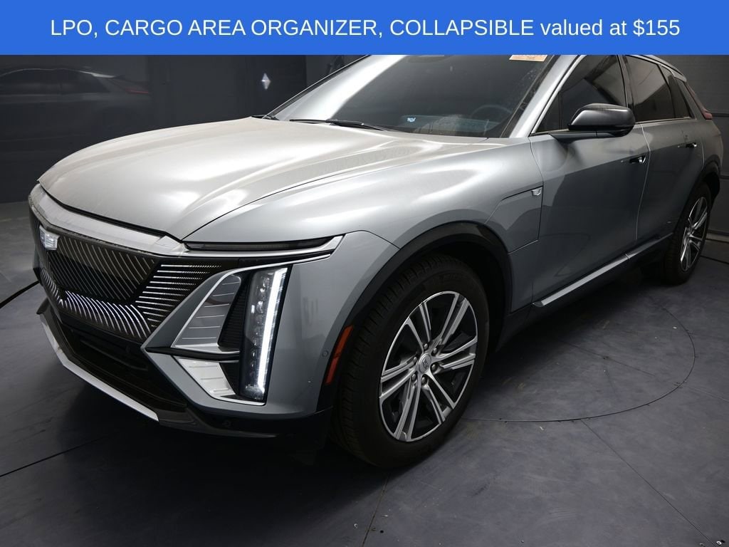 Used 2024 Cadillac LYRIQ Luxury 1 with VIN 1GYKPPRK7RZ106921 for sale in Lake Elsinore, CA