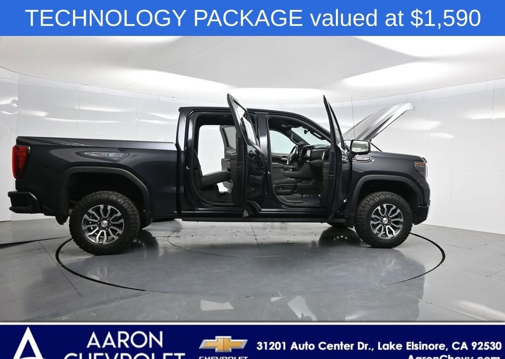 2022 GMC Sierra 1500 AT4 photo 2