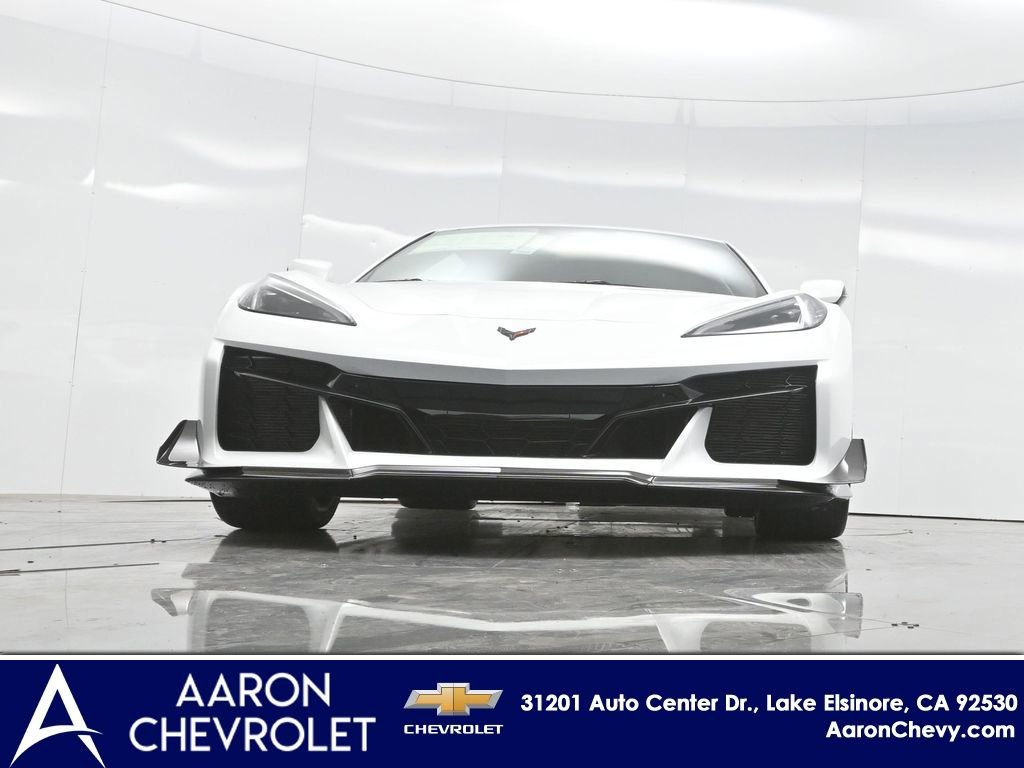 2025 Chevrolet Corvette 3LZ - Photo 42