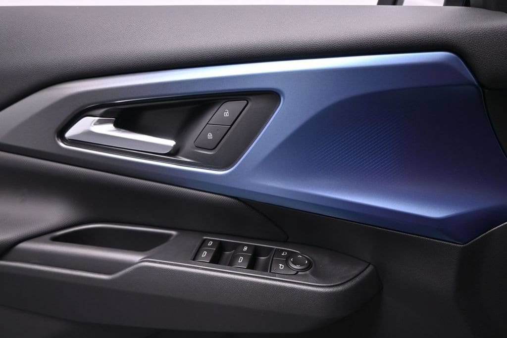 2026 Chevrolet Equinox EV 2LT - Photo 17