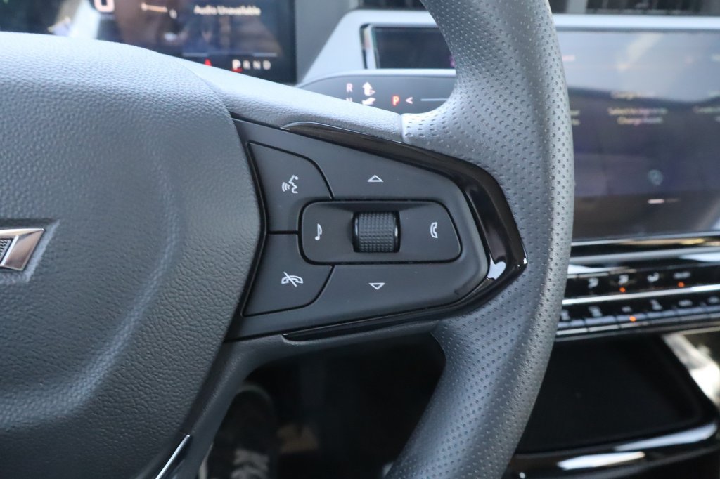 2027 Chevrolet Bolt LT - Photo 22