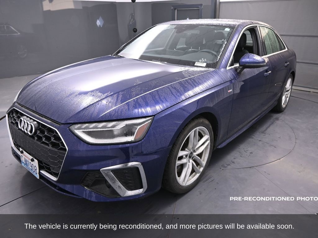 2023 Audi A4 S line Quattro Premium Plus photo 3