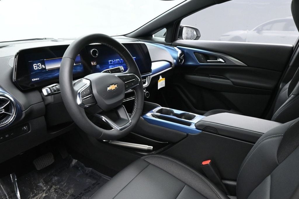 2026 Chevrolet Equinox EV 2LT - Photo 17