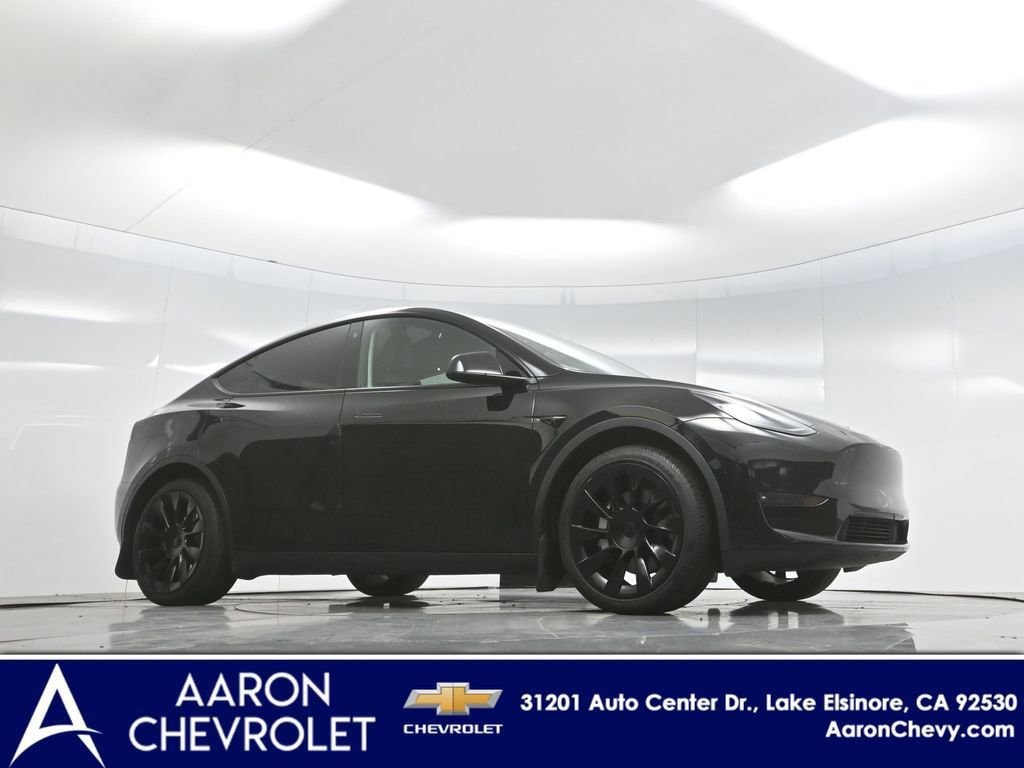 Used 2023 Tesla Model Y Long Range with VIN 7SAYGAEE9PF747796 for sale in Lake Elsinore, CA