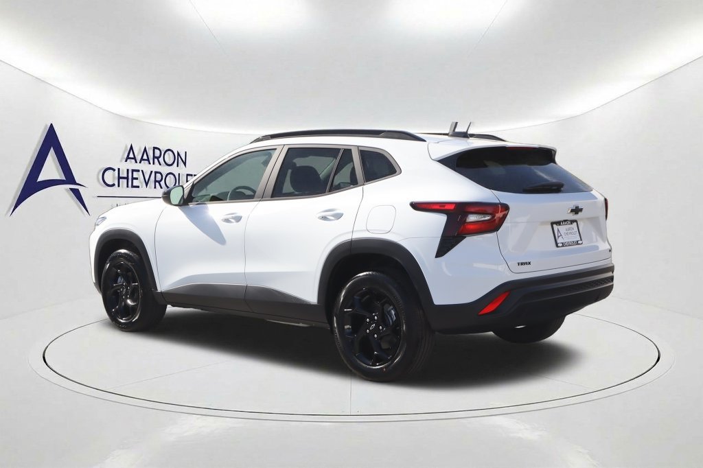 2026 Chevrolet Trax LT - Photo 7
