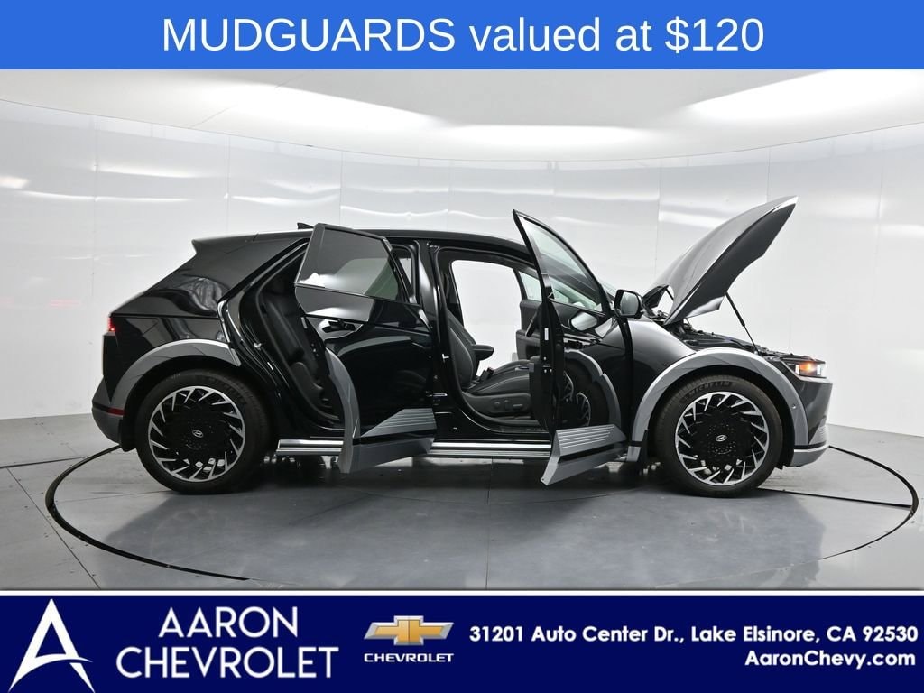 2023 Hyundai IONIQ 5 Limited photo 2