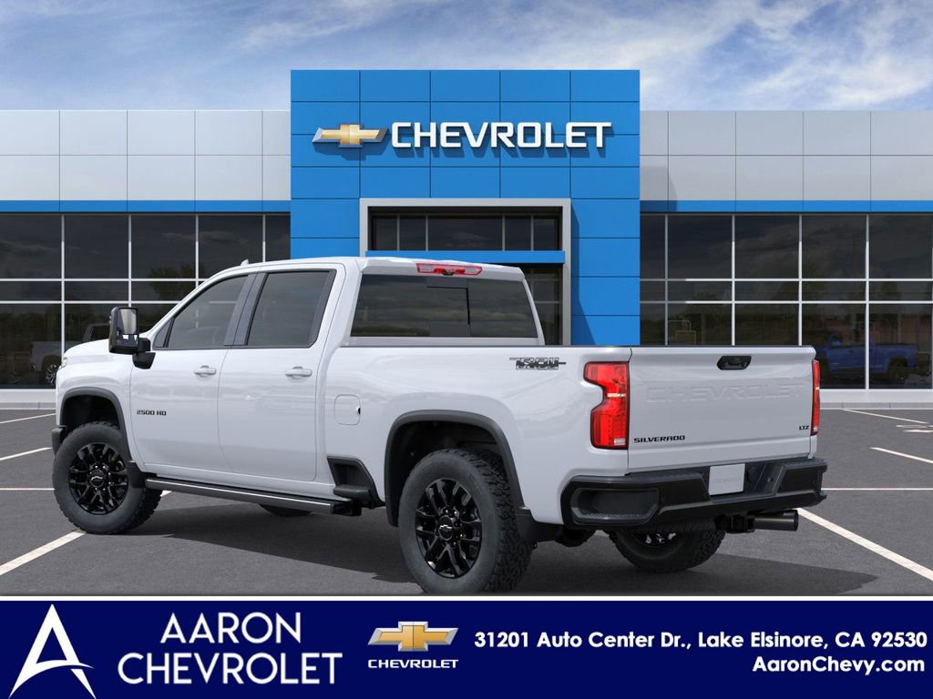 2025 Chevrolet Silverado 2500HD LTZ photo 3