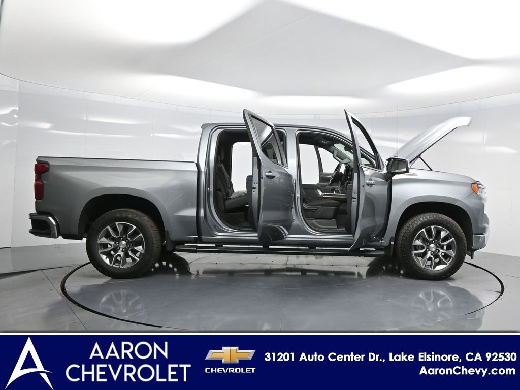 2025 Chevrolet Silverado 1500 photo 3