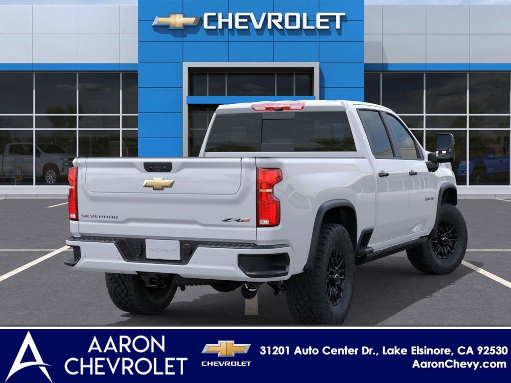 2026 Chevrolet Silverado 2500HD ZR2 photo 4