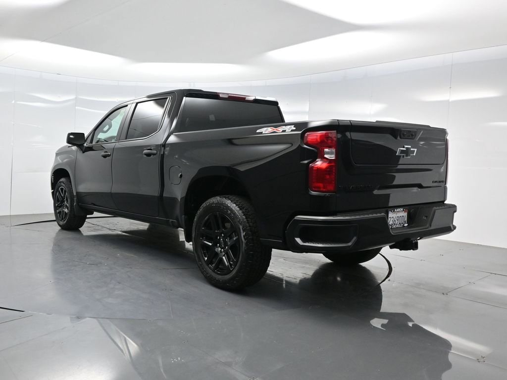 2024 Chevrolet Silverado 1500 Custom photo 5
