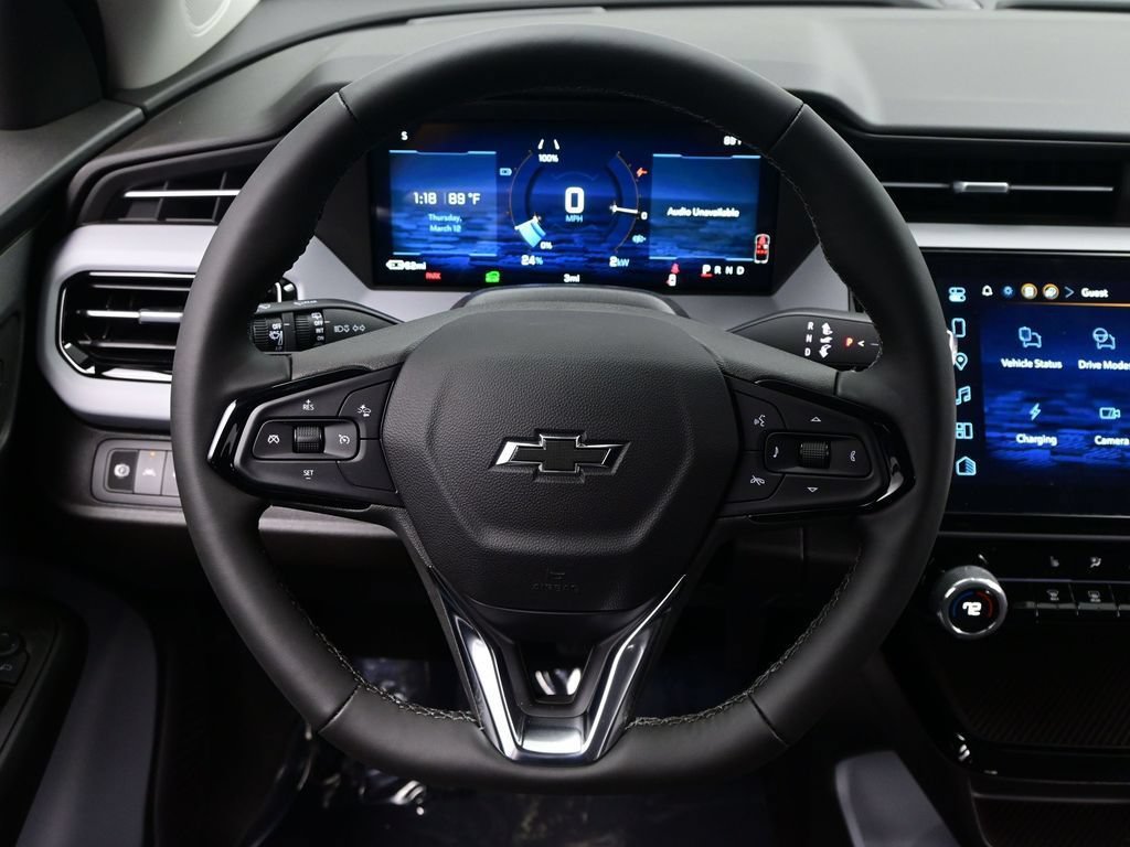 2027 Chevrolet Bolt LT - Photo 18