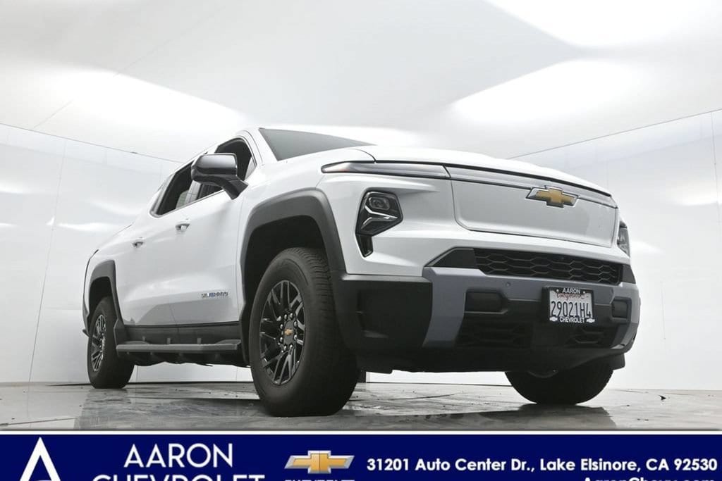 Used 2026 Chevrolet Silverado EV LT with VIN 1GC10YEH1TU400048 for sale in Lake Elsinore, CA