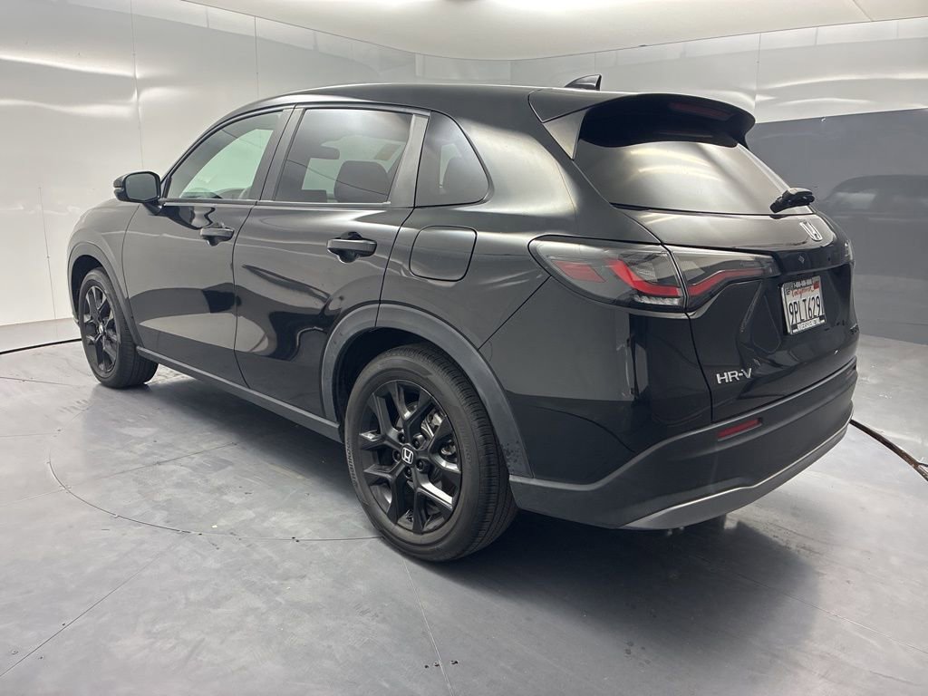 2025 Honda HR-V Sport photo 4