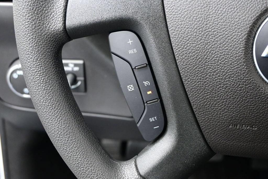 2026 Chevrolet Express Cargo Work Van - Photo 19