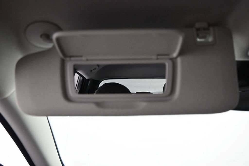 2027 Chevrolet Bolt LT - Photo 34