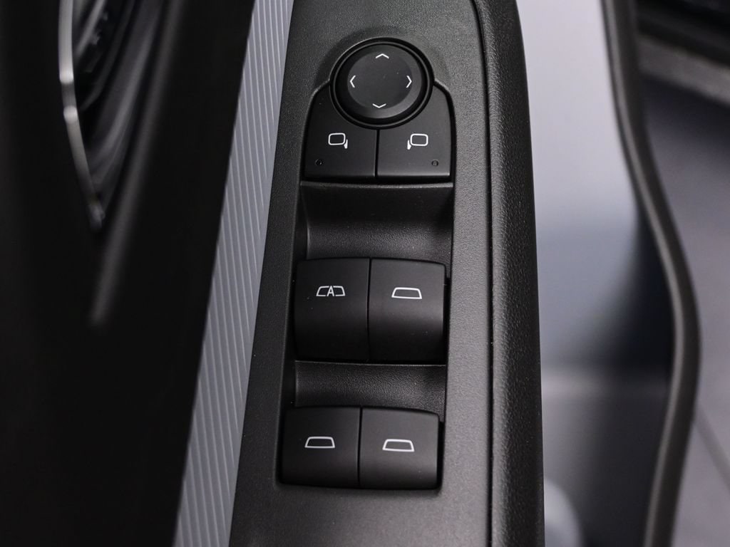 2027 Chevrolet Bolt LT - Photo 20