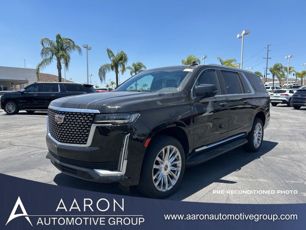 2022 Cadillac Escalade ESV Premium Luxury's photo