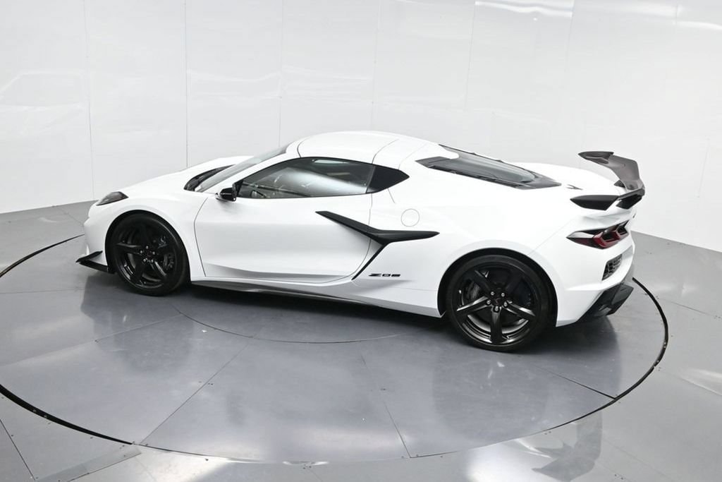 2025 Chevrolet Corvette 3LZ - Photo 47