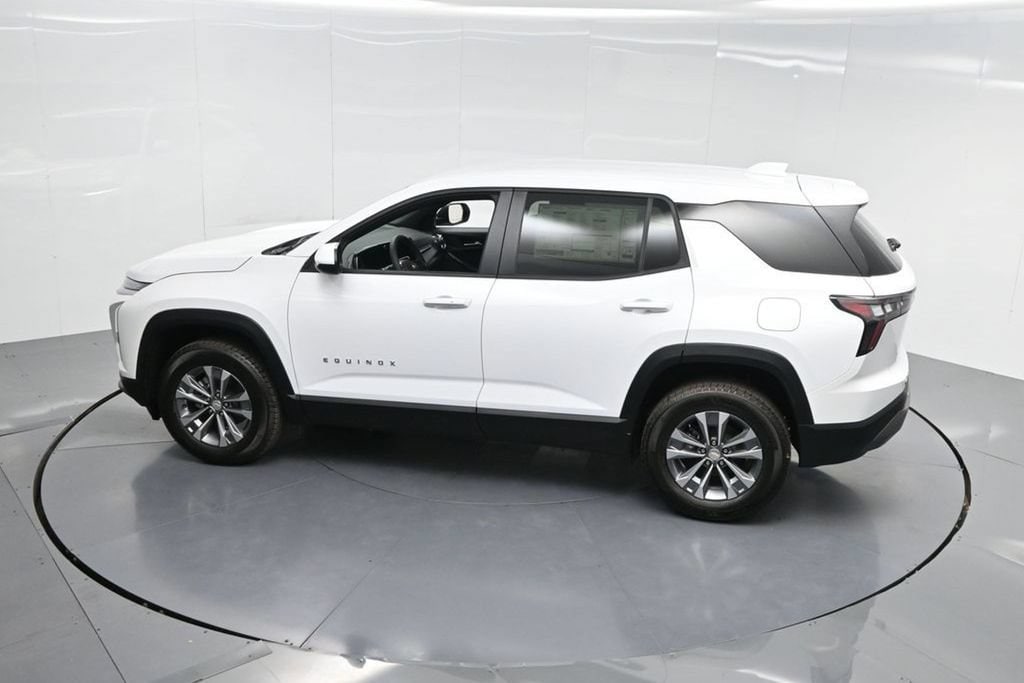 2026 Chevrolet Equinox LT - Photo 49