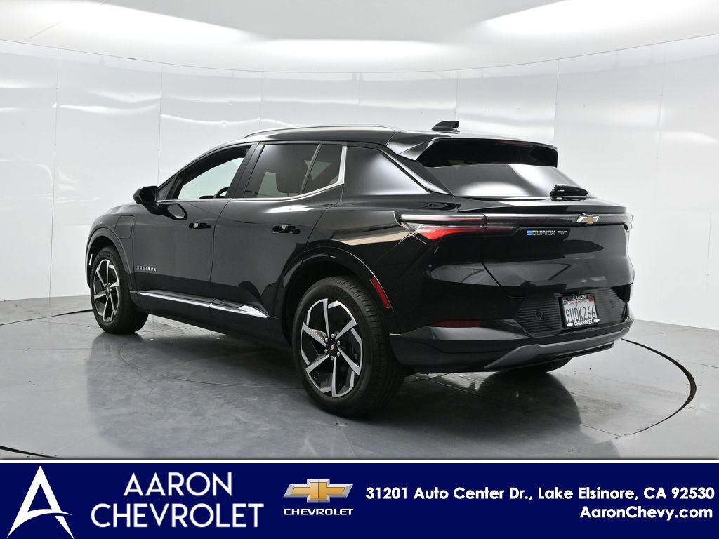 2025 Chevrolet Equinox EV LT photo 4