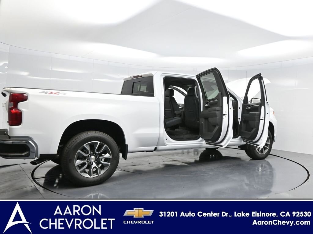New 2025 Chevrolet Silverado 1500 LT Truck