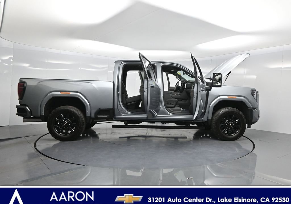 2025 Gmc Sierra 2500 HD AT4 photo 3