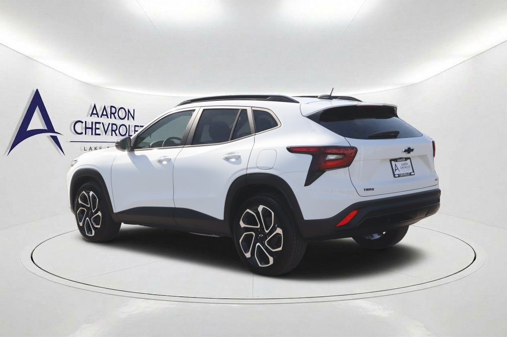 2026 Chevrolet Trax RS - Photo 7