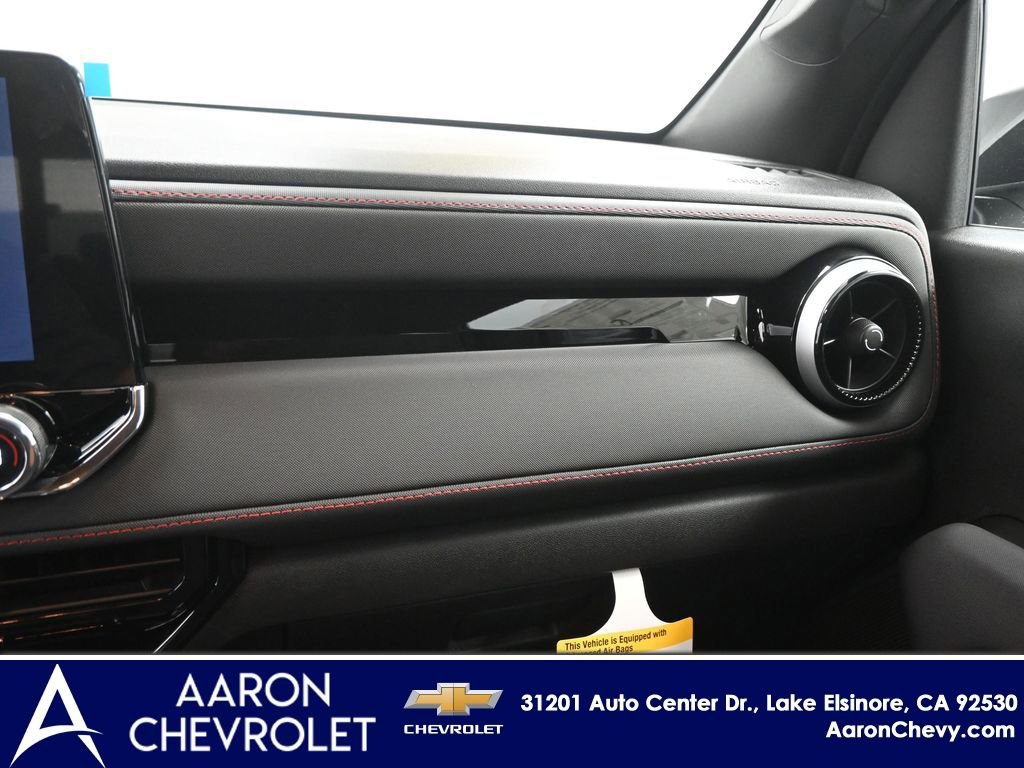 2025 Chevrolet Colorado Z71 - Photo 11