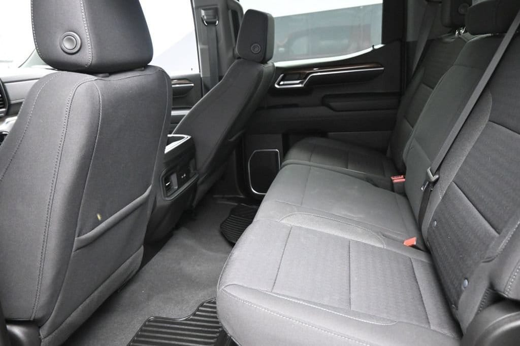 2024 Chevrolet Silverado 1500 LT - Photo 22