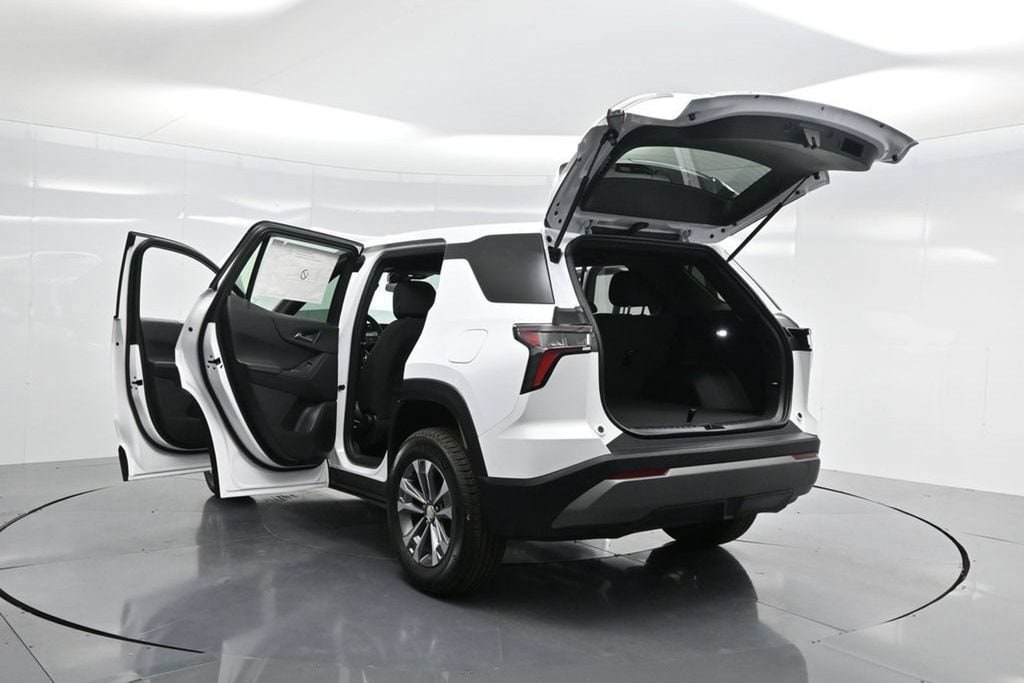2026 Chevrolet Equinox LT - Photo 39