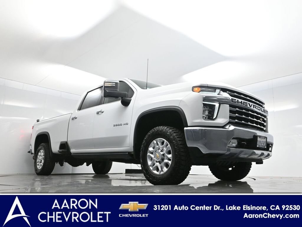2022 Chevrolet Silverado 3500HD LTZ photo 2