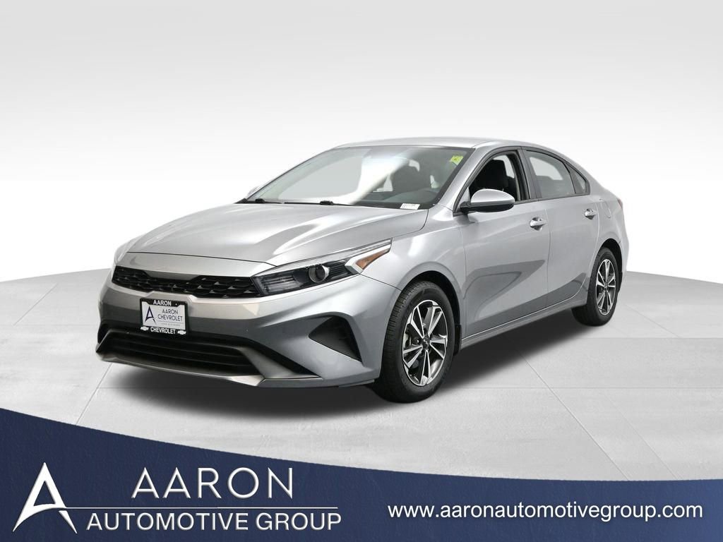 2023 Kia Forte LXS's photo