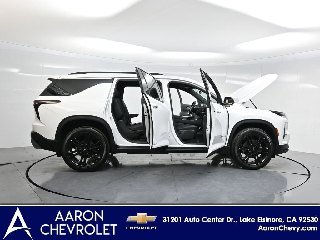 New 2026 Chevrolet Traverse LT SUV