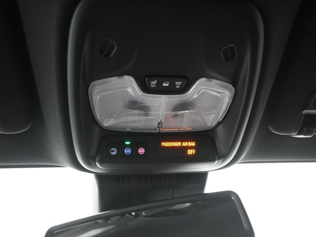 2025 Chevrolet Colorado Z71 - Photo 14