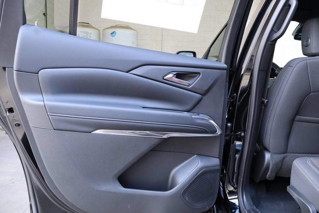 2026 Chevrolet Traverse LT - Photo 36