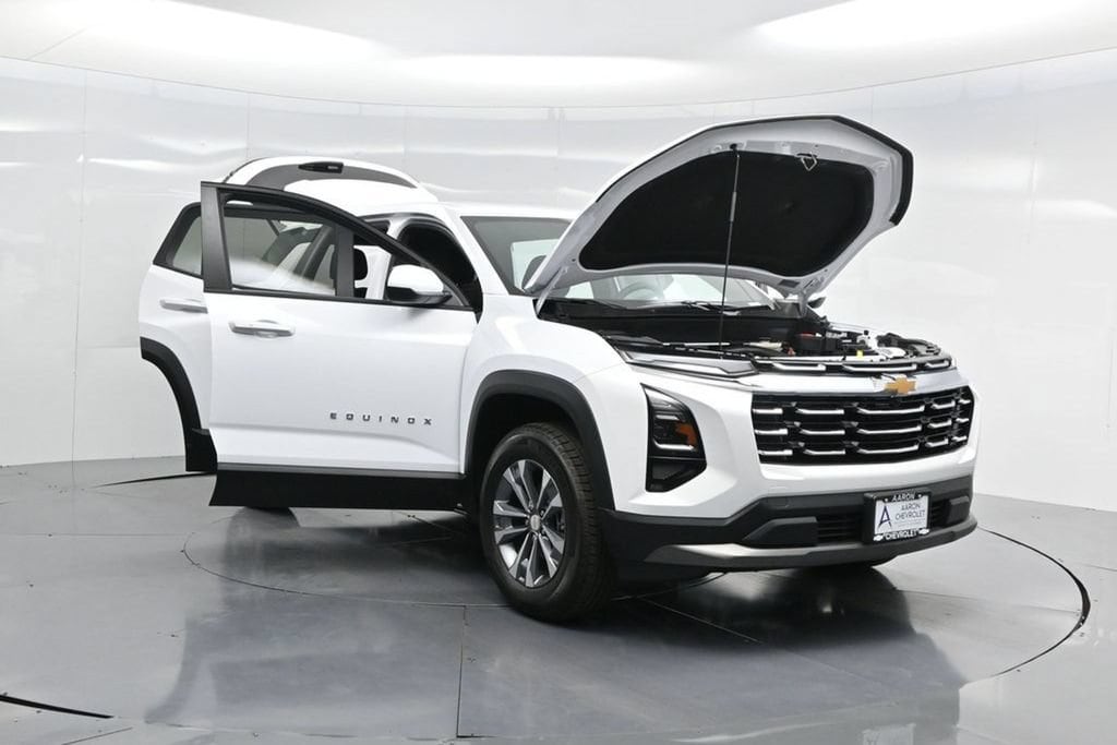 2026 Chevrolet Equinox LT - Photo 37