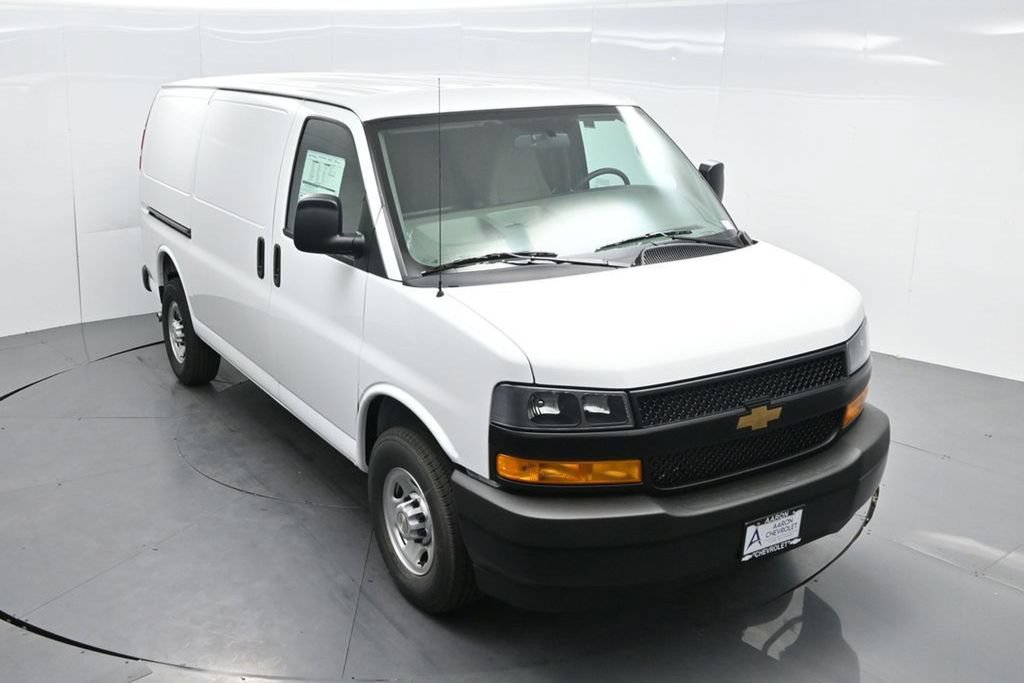 2026 Chevrolet Express Cargo Work Van - Photo 48
