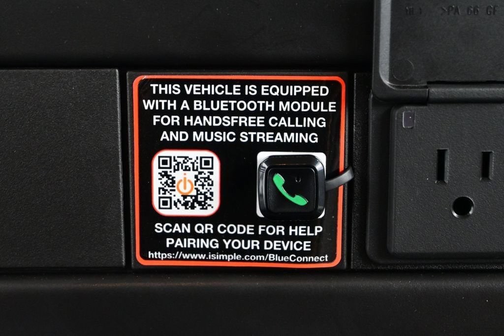 2026 Chevrolet Express Cargo Work Van - Photo 24