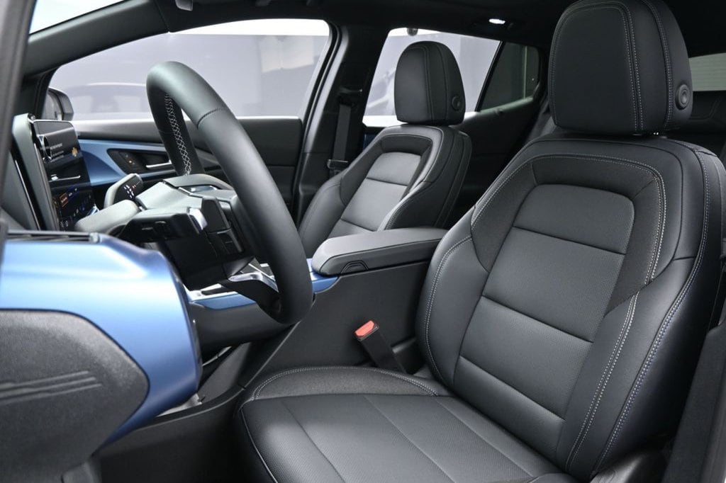 2026 Chevrolet Equinox EV 2LT - Photo 14