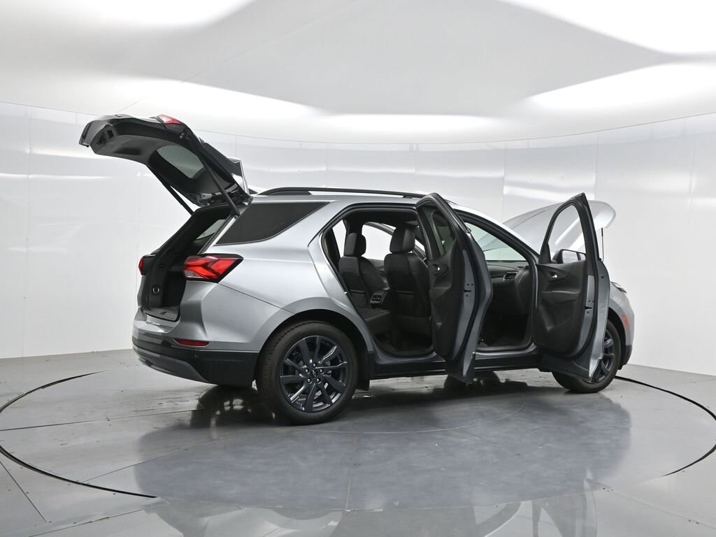 Used 2024 Chevrolet Equinox RS SUV