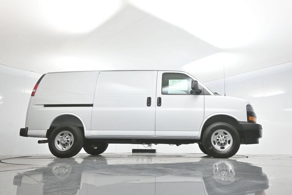 2026 Chevrolet Express Cargo Work Van - Photo 64