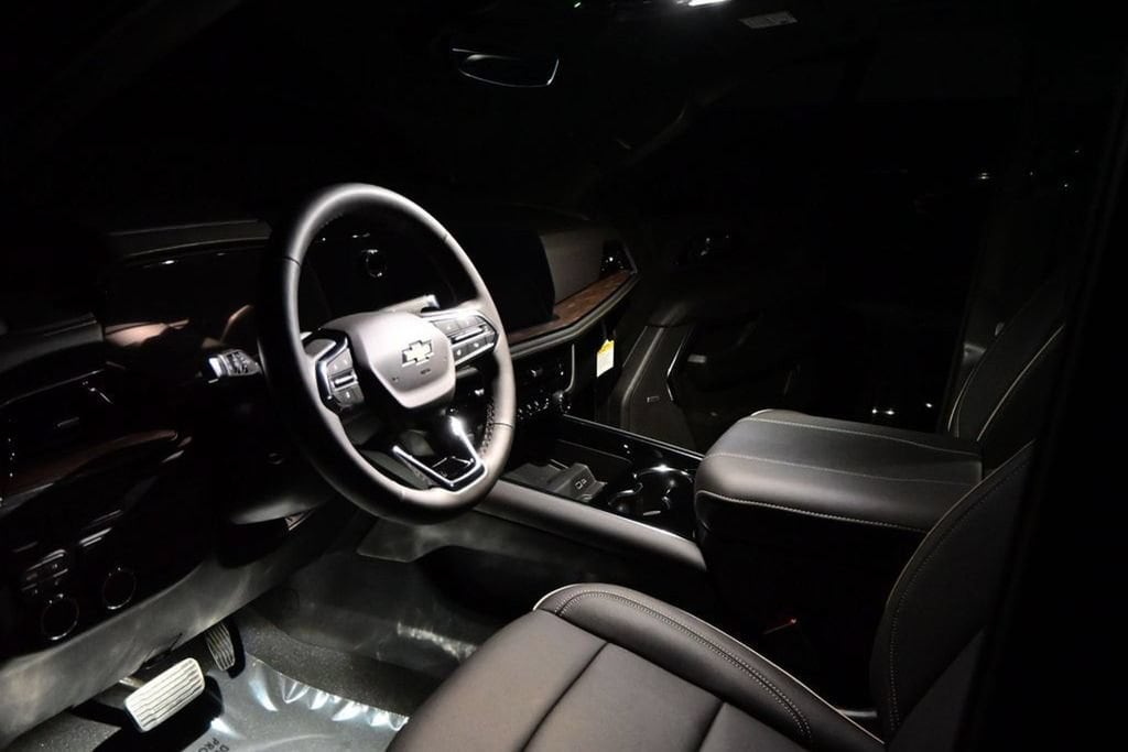 2026 Chevrolet Suburban Premier - Photo 53